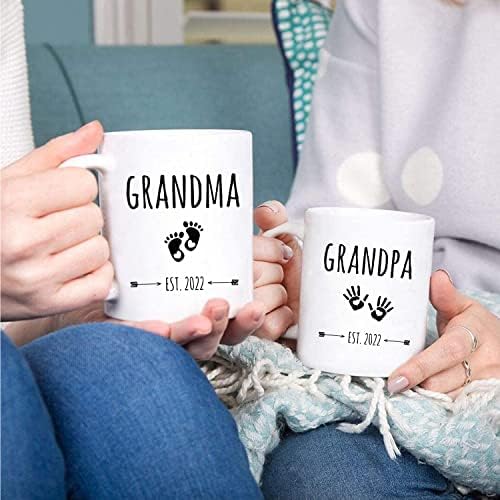 Комплект чаши HLD Grandpa Grandma Est 2022 за Чакащи Подарък на баба и дядо за Ден на бащата, Ден на майката